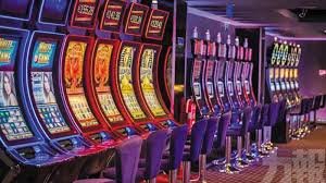 qqbet303 payment methods: DANA, OVO, GoPay, ShopeePay, LinkAja, QRIS, BCA, Mandiri, BRI, BNI logos